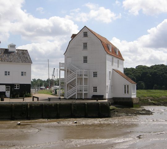 Sutton Hoo Ferry Cliff Walk: A Historic Ramble Through Suffolk’s Past